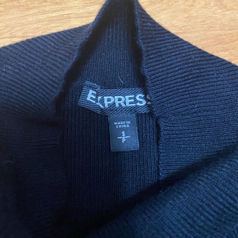 Express knit top - Picture 2 of 2